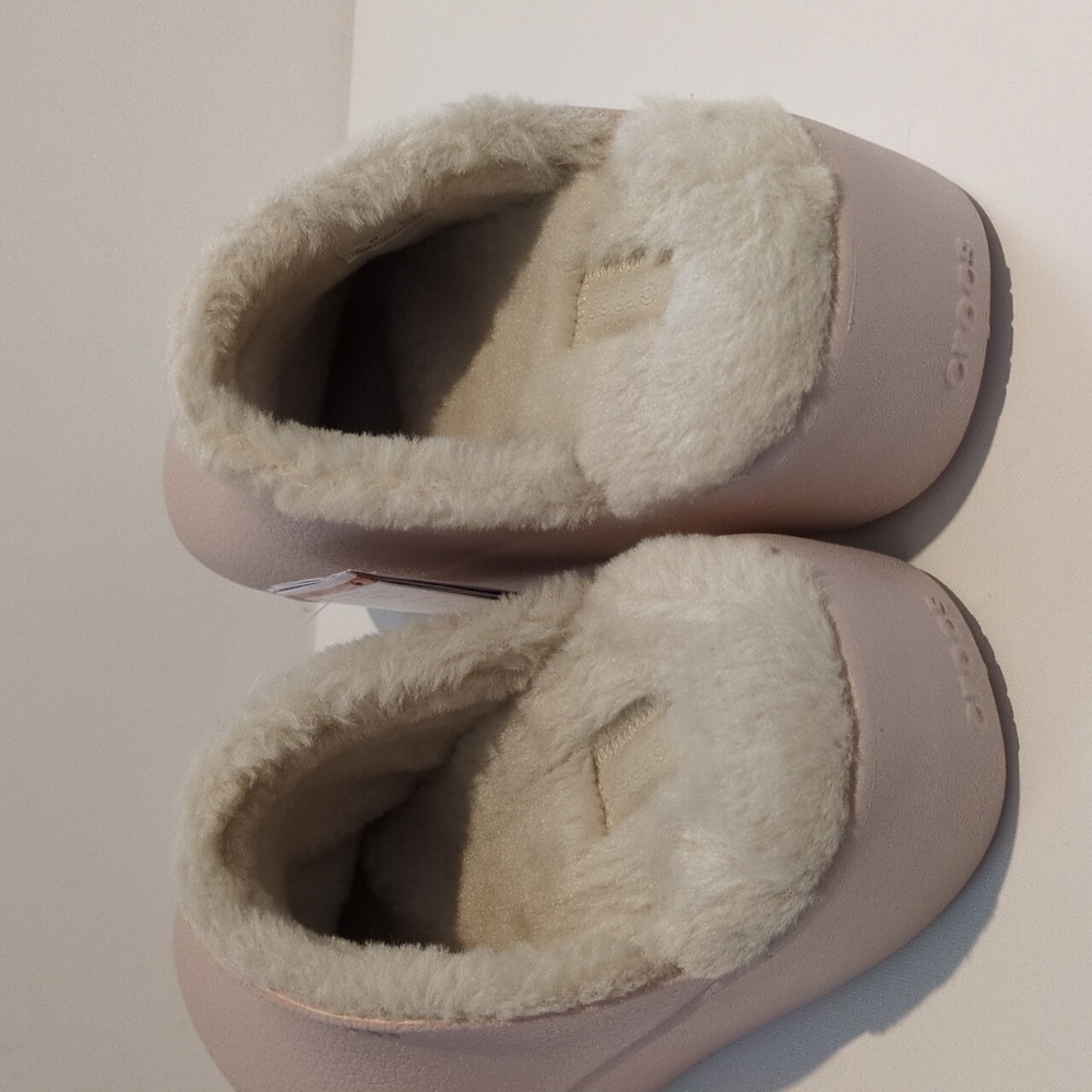 Lined Dylan Crocs - image 4